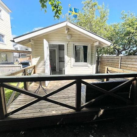 Egen Stuga Mitt I Stan Karlstad Esterno foto